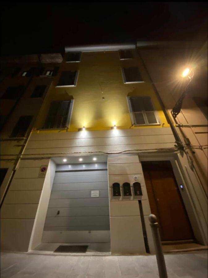 Luxury 1 Al Duomo Di Parma Apartamento Exterior foto
